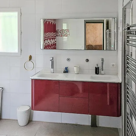 4 Bedroom Amazing In Les Angles Σπίτι διακοπών Les Angles (Gard)