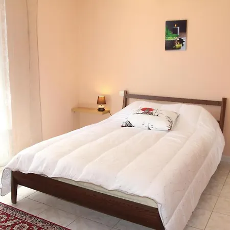 4 Bedroom Amazing In Les Angles * Les Angles (Gard)